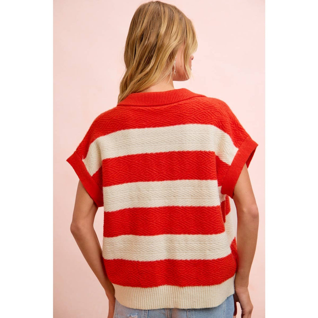 BiBi - TEXTURED STRIPE V NECKLINE RELAXED FIT KNIT TOP
