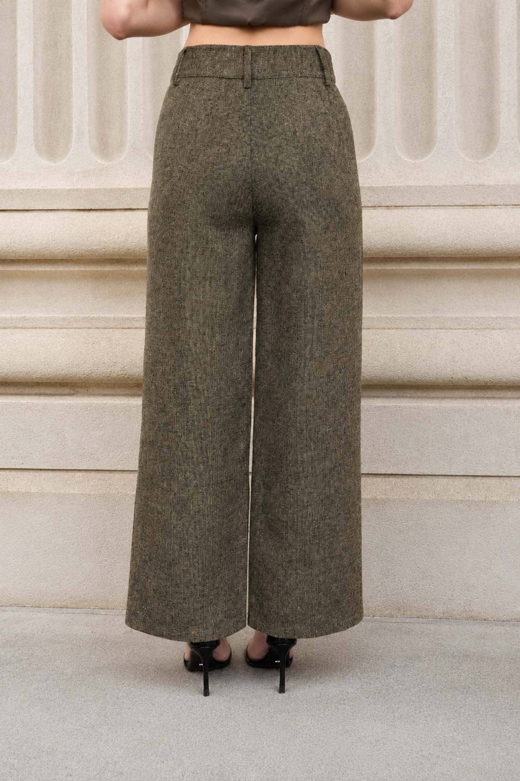 HIGH WAIST PLEATED WIDE LEG TWEED PANTS