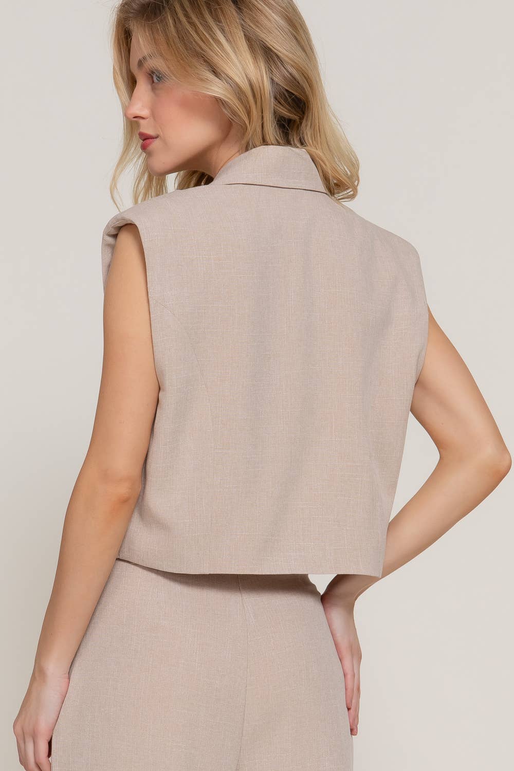 Active Basic | Active USA - Lapel Collar with Shoulder Pads Front Flap Detail Vest