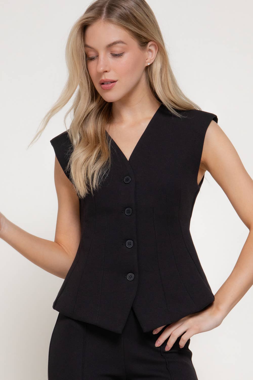 Active Basic | Active USA - V-Neck Knit Vest with Shoulder Pads